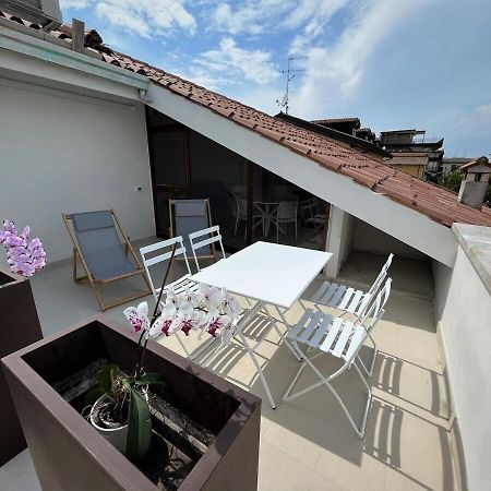 Attico Lilium Apartment Peschiera del Garda Exterior foto